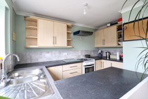 Kitchen/Diner- click for photo gallery